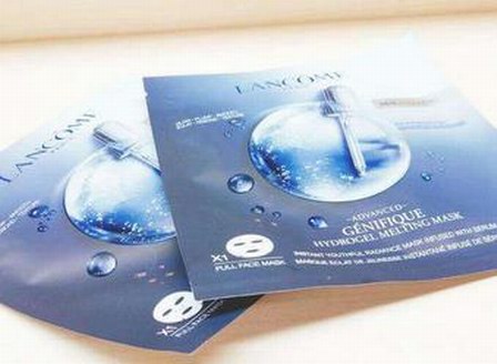 什么面膜美白補水效果好？用對面膜讓你告別“隔夜臉”！