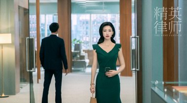 《精英律師》屠榜熱搜，碧生源常菁茶搶占職場C位