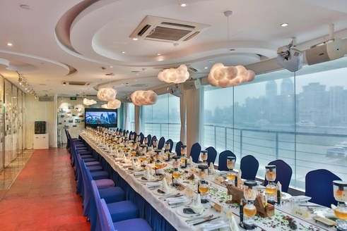 因?yàn)榕牧伺木?，愛上諾萊仕游艇會(huì)！