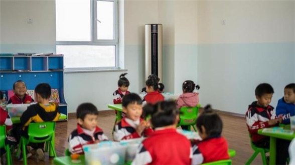 Leader空調(diào)走進(jìn)西寧山區(qū)，這波操作夠暖的！