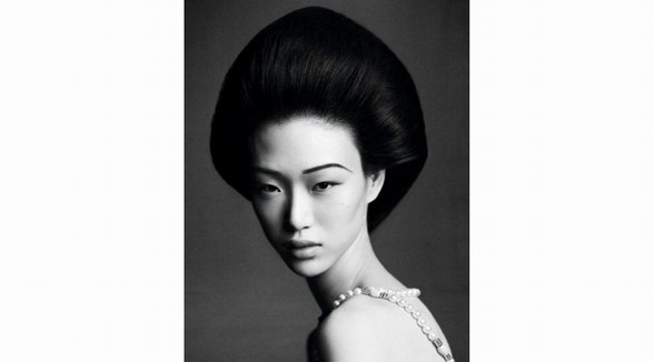 崔素拉，要來中國(guó)了！知名經(jīng)紀(jì)公司火石文化宣布簽約全球頂級(jí)超模崔素拉！