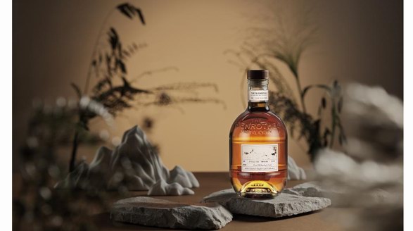 水滴里的優(yōu)雅：格蘭路思的哲思與時(shí)光饋贈