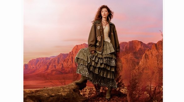 時(shí)尚與遠(yuǎn)方的對(duì)話，URBAN REVIVO攜手全球品牌大使鐘楚曦推出「夢(mèng)想旅行家」聯(lián)名系列